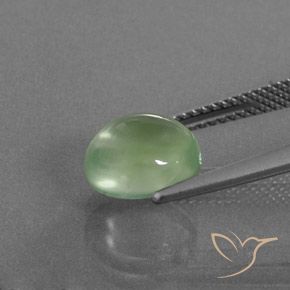 Prehnite Verde amarillo claro natural de 3.19 ct, Ovalada, Transparente