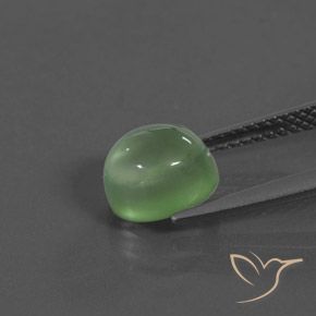 Prehnite Verde amarillento natural de 2.41 ct, Ovalada, Transparente / Translúcido