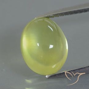3.64ct Natural Amarillo claro Prehnite, Ovalada, Transparente / Translúcido