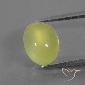 3.74ct Natural Amarillo verdoso claro Prehnite, Ovalada, Transparente / Translúcido