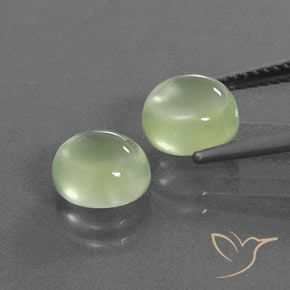 Gemas de Prehnite Verde medio natural de 3.94 ct, Ovalada, Transparente
