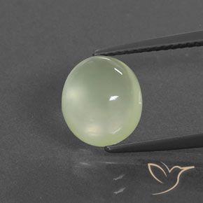 3.29ct Natural Verde Oliva Prehnite, Ovalada, Transparente / Translúcido