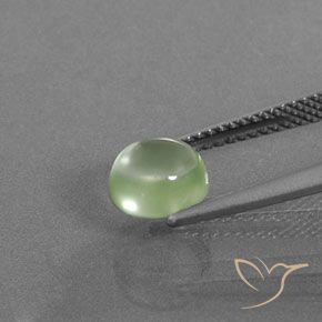Prehnite Verde pera pálido natural de 1.76 ct, Ovalada, Transparente