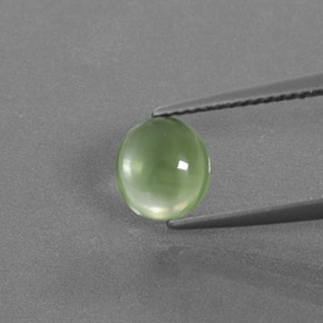 Prehnita verde natural de 1,35 ct, corte óvalo, transparente
