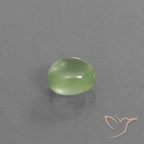 Prehnite Verde medio natural de 1.96 ct, Ovalada, Transparente / Translúcido