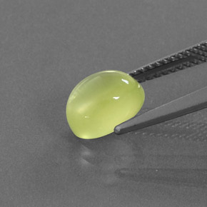 Prehnite Verde amarillo natural de 2.36 ct, Corte Óvalo, Transparente