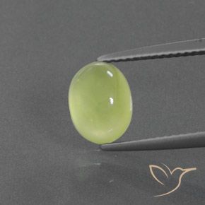 2.05ct Natural Amarillo claro Prehnite, Ovalada, Transparente / Translúcido