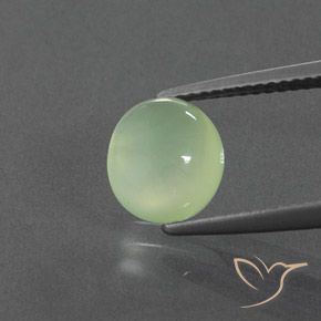 2.50ct Natural Verde amarillo Prehnite, Ovalada, Transparente / Translúcido
