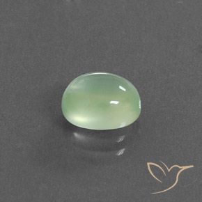 Prehnite Verde amarillento pálido natural de 2.24 ct, Ovalada, Transparente / Translúcido