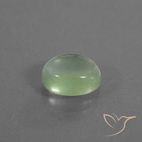 Prehnite Verde muy claro natural de 2.70 ct, Ovalada, Transparente