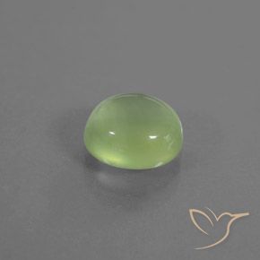 Prehnite Verde pera pálido natural de 2.43 ct, Ovalada, Transparente / Translúcido