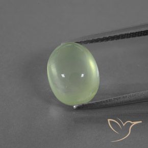 3.39ct Natural Verde medio Prehnite, Ovalada, Transparente
