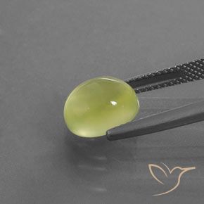 Prehnite Amarillo claro natural de 3.66 ct, Ovalada, Transparente / Translúcido