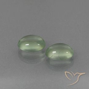 Gemas de Prehnite Verde medio natural de 4.18 ct, Ovalada, Transparente