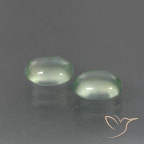 Gemas de Prehnite Verde cálido natural de 3.27 ct, Ovalada, Transparente