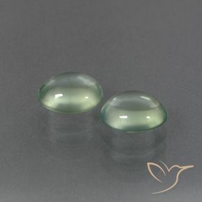Gemas de Prehnite Verde claro natural de 3.11 ct, Ovalada, Transparente