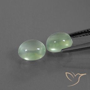 Gemas de Prehnite Verde amarillo claro natural de 2.78 ct, Ovalada, Transparente
