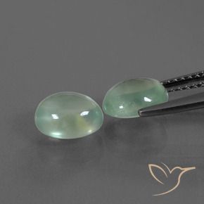 Gemas de Prehnite Verde menta claro natural de 2.91 ct, Ovalada, Transparente
