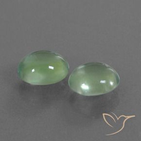 Gemas de Prehnite Verde claro natural de 2.36 ct, Ovalada, Transparente