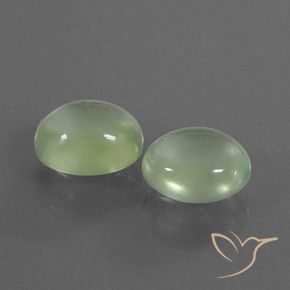 Gemas de Prehnite Verde pera pálido natural de 4.39 ct, Ovalada, Transparente