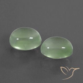 Gemas de Prehnite Verde pera claro natural de 4.86 ct, Ovalada, Transparente