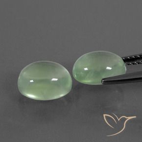 Gemas de Prehnite Verde pera claro natural de 4.86 ct, Ovalada, Transparente