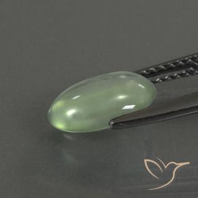 Prehnite Verde claro natural de 2.06 ct, Ovalada, Transparente