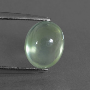 Prehnita verde natural de 2,52 ct, corte óvalo, transparente