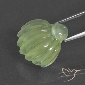 Prehnite Verde lima natural de 14.49 ct, Elegante, Translúcido