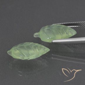Gemas de Prehnite Verde pera pálido natural de 11.85 ct, Elegante, Translúcido