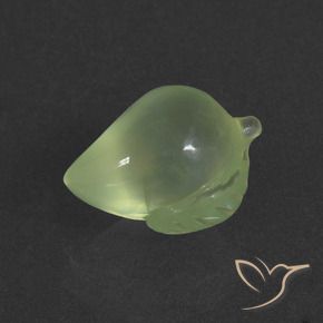 Prehnite Verde medio natural de 6.02 ct, Elegante, Translúcido