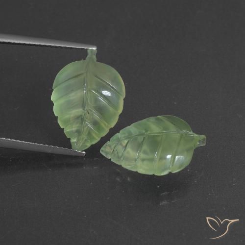 14.77ctw Natural Verde medio Prehnite, Elegante, Translúcido