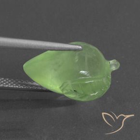 Prehnite Verde amarillento natural de 8.87 ct, Elegante, Translúcido