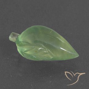 Prehnite Verde medio natural de 9.43 ct, Elegante, Translúcido