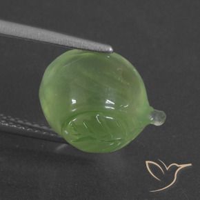 Prehnite Verde lima natural de 9.55 ct, Elegante, Translúcido
