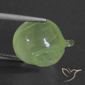 Prehnite Verde lima natural de 12.12 ct, Elegante, Translúcido