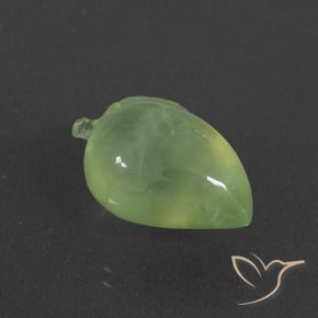 Prehnite Verde medio natural de 16.61 ct, Elegante, Translúcido