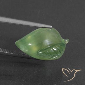Prehnite Verde amarillento natural de 12.76 ct, Elegante, Translúcido