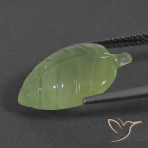 Prehnite Verde amarillo natural de 7.71 ct, Elegante, Translúcido