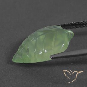 Prehnite Verde medio natural de 6.06 ct, Elegante, Translúcido