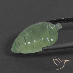Prehnite Verde pera pálido natural de 6.83 ct, Elegante, Translúcido