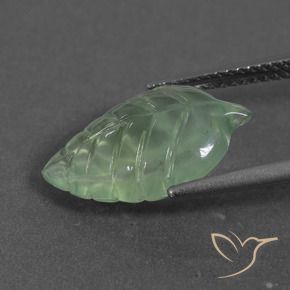 Prehnite Verde cálido natural de 5.11 ct, Elegante, Translúcido