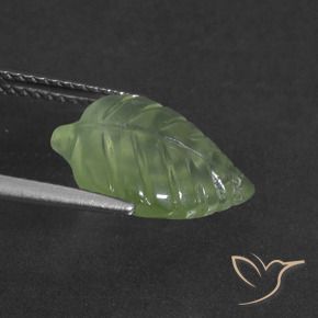 Prehnite Verde amarillento natural de 4.90 ct, Elegante, Translúcido