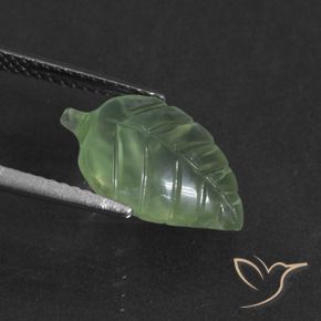 Prehnite Verde amarillento natural de 4.75 ct, Elegante, Translúcido
