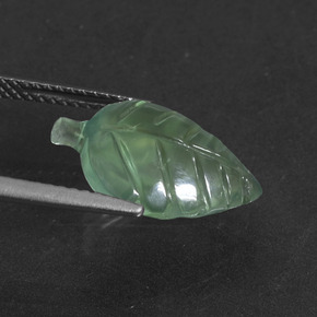 Prehnita verde natural de 5,59 ct, forma elegante, translúcido