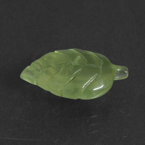 Prehnita verde natural de 5,83 ct, forma elegante, translúcido