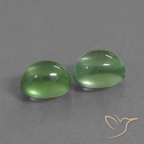 Gemas de Prehnite Verde claro natural de 2.45 ct, Ovalada, Transparente