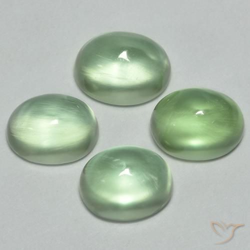 Gemas de Prehnite Verde cálido natural de 4.82 ct, Ovalada, Transparente