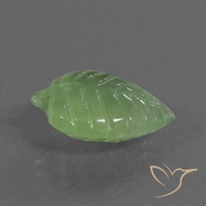 Prehnite Verde medio natural de 5.77 ct, Elegante, Transparente