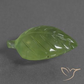 Prehnite Verde medio natural de 7.78 ct, Elegante, Transparente